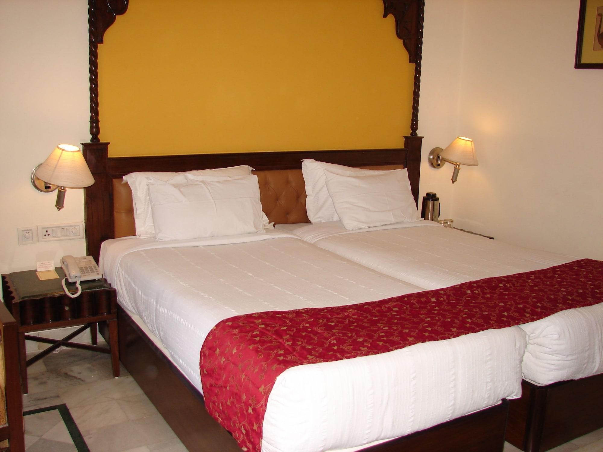 Mansingh Palace, Ajmer Exterior photo